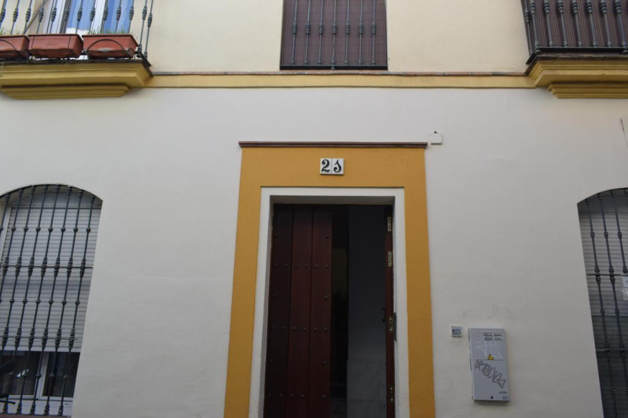 Lira Donkey Apartment Sevilla Exterior foto